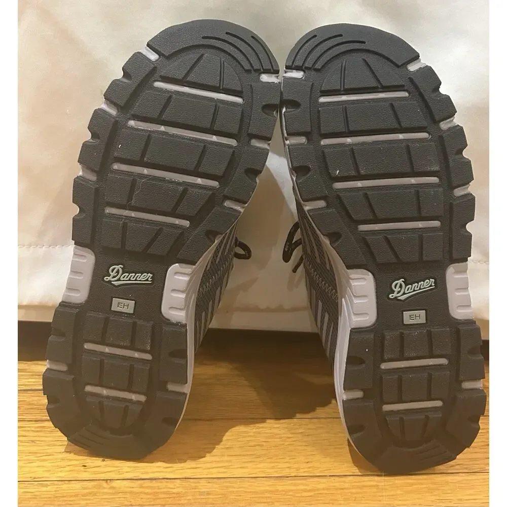 NWOB Danner Women's Run Time size 7